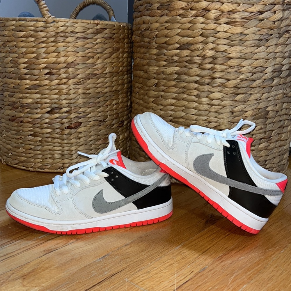 Authentic Nike Dunk Low SB AM90 Infrared Orange Label